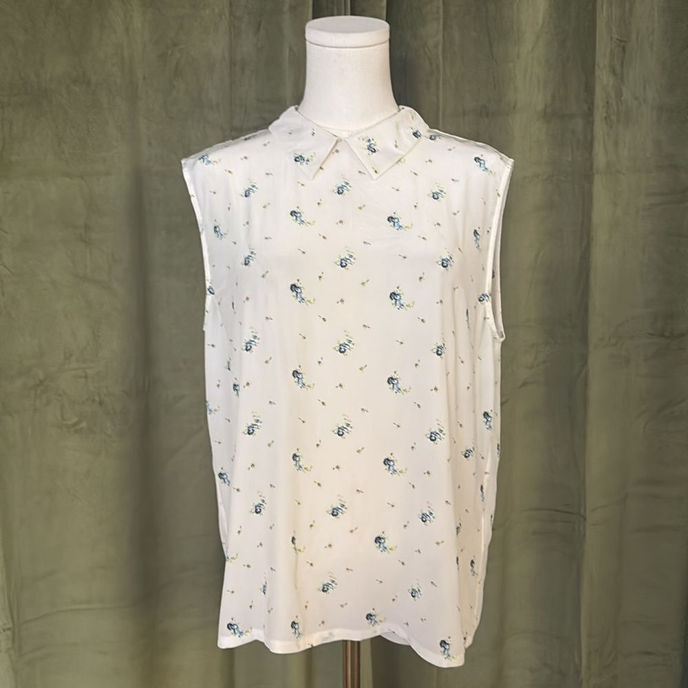 Equipment Femme Silk Sleeveless Blouse White Blue Floral Print Size L - Picture 3 of 10